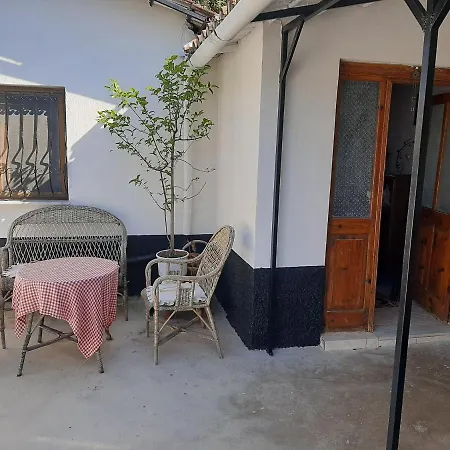 The Fir Gate Penzion Gjirokastër