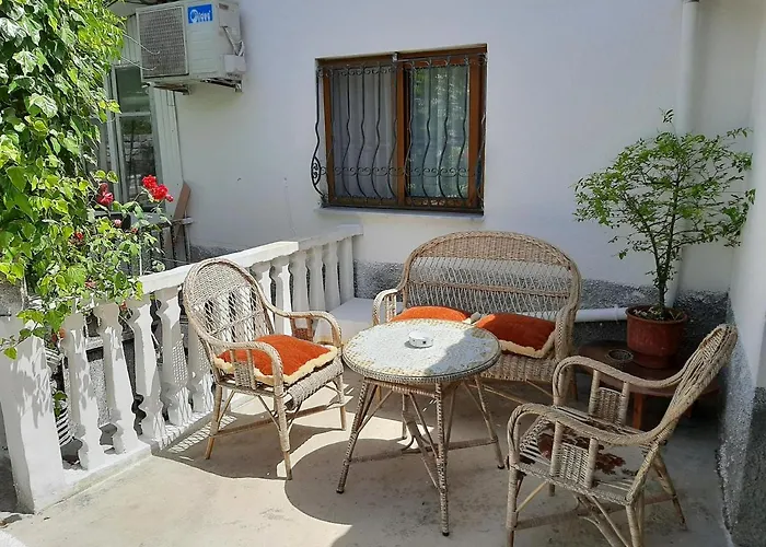 Guest house The Fir Gate